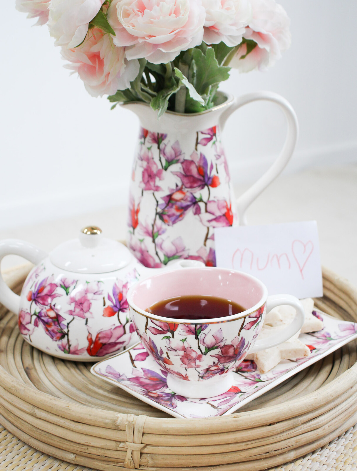 Teapot Magnolia