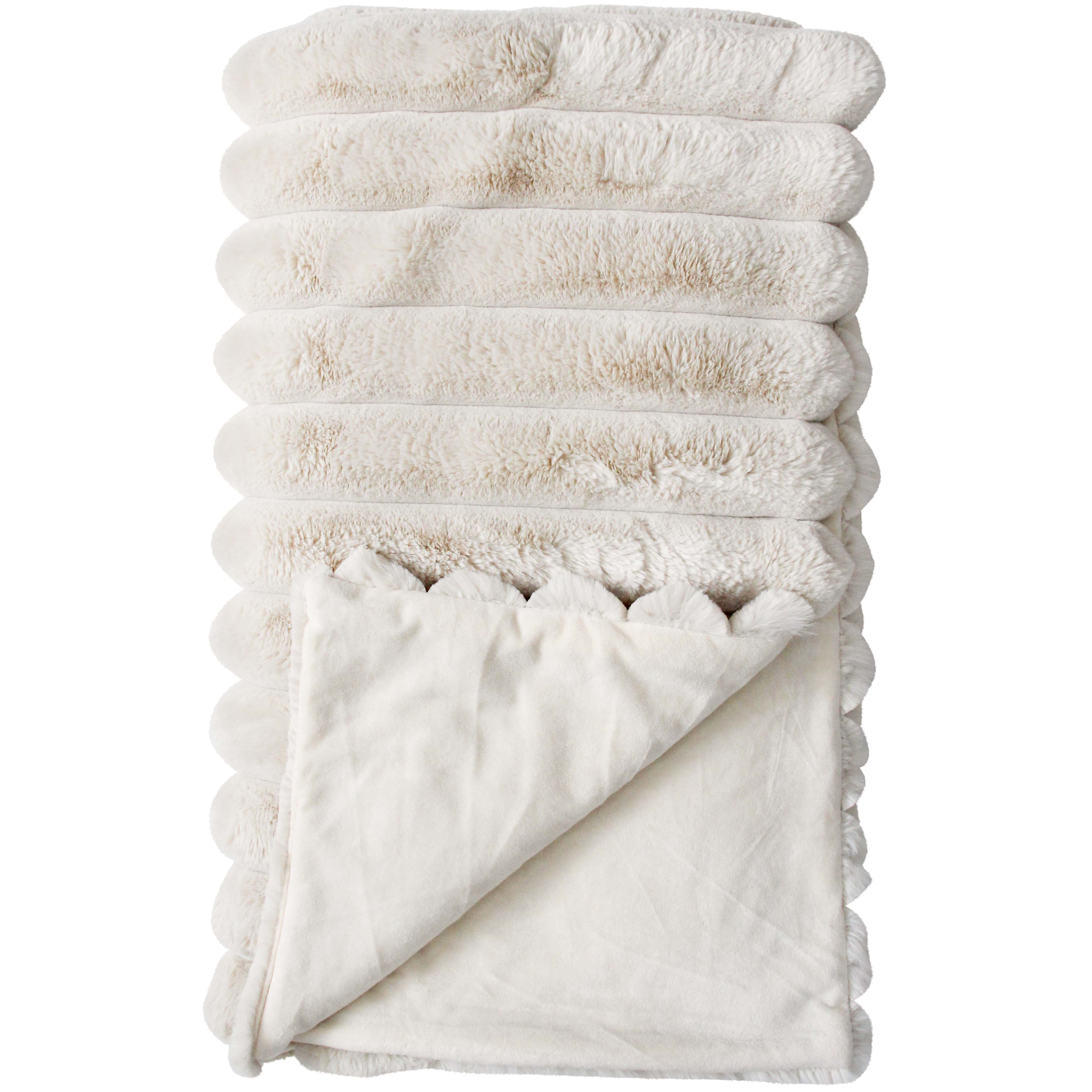 Puffer Faux Fur Throw Hampton