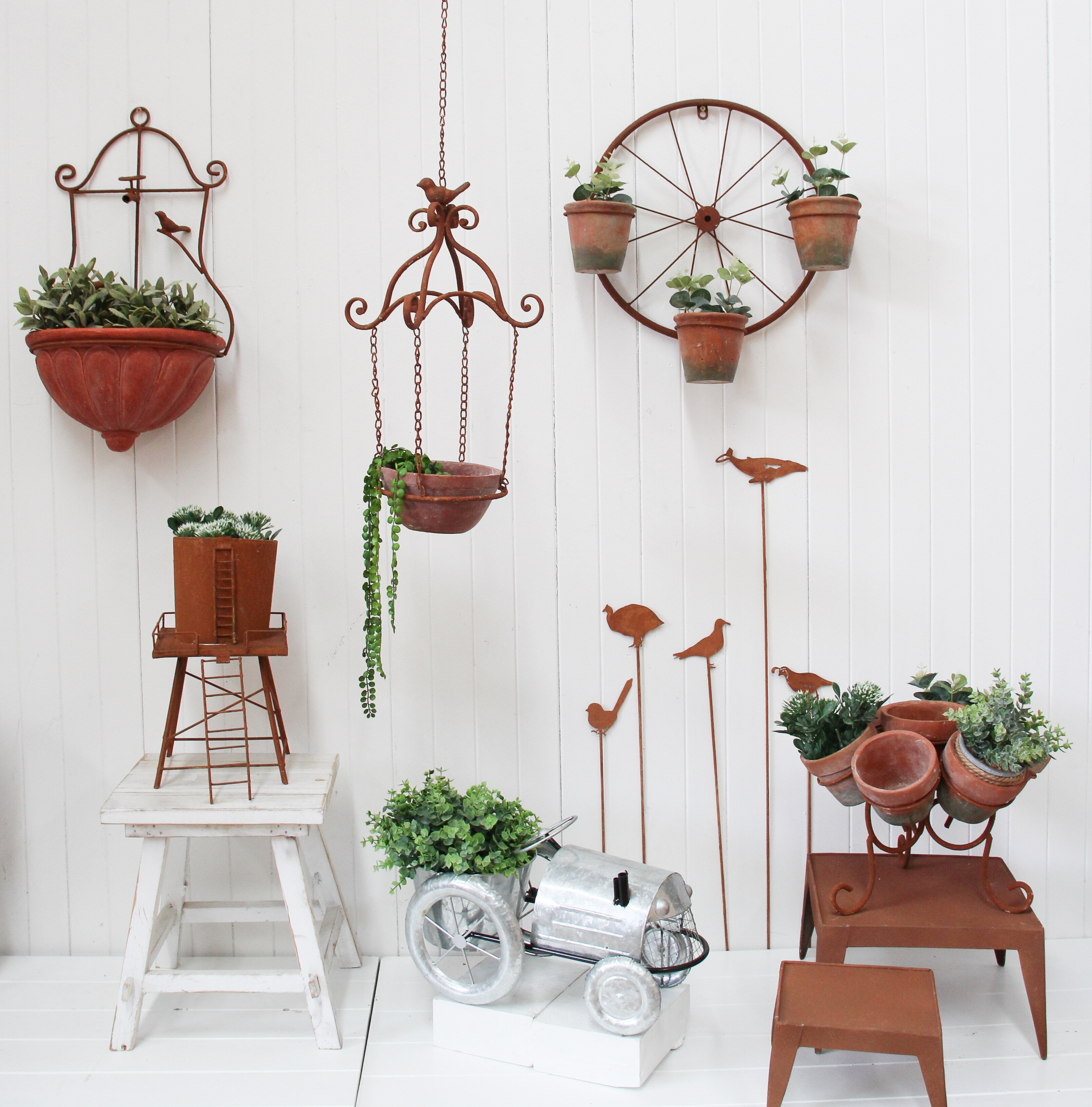 Planter Hanger Partere