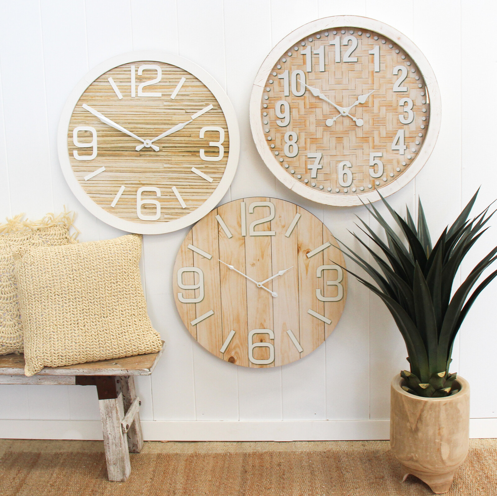 Clock Hamptons 58cm