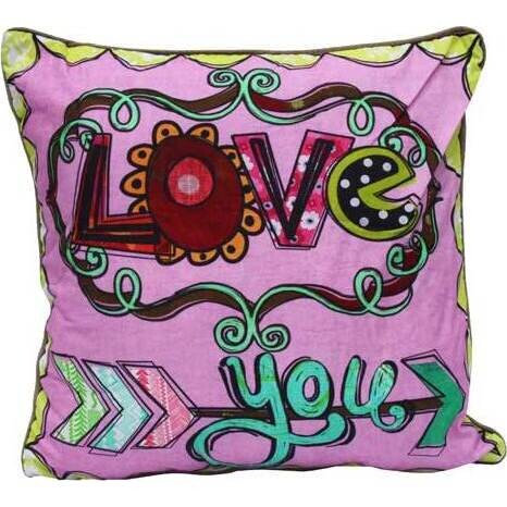 Cushion Love Arrow